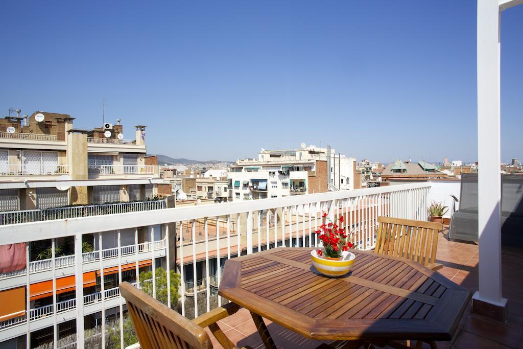 Attic Bcn Central Terrace บาร์เซโลนา ห้อง รูปภาพ